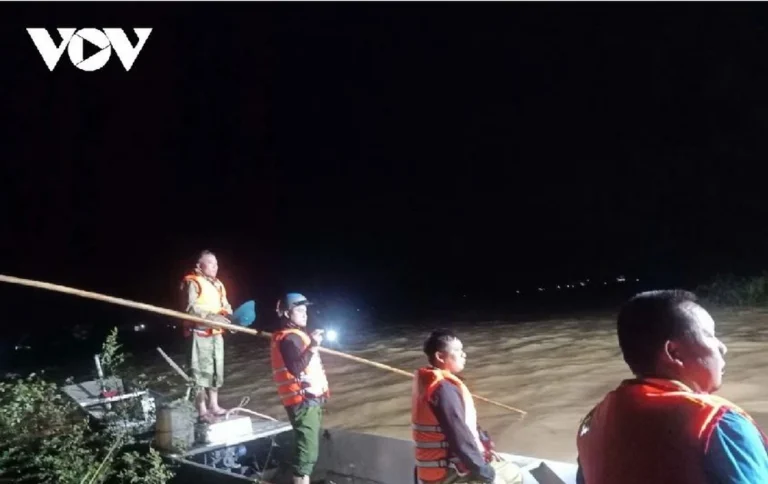 Quảng Bình: Mưa lớn khiến 1 người mất tích, nhiều nơi ngập cục bộ