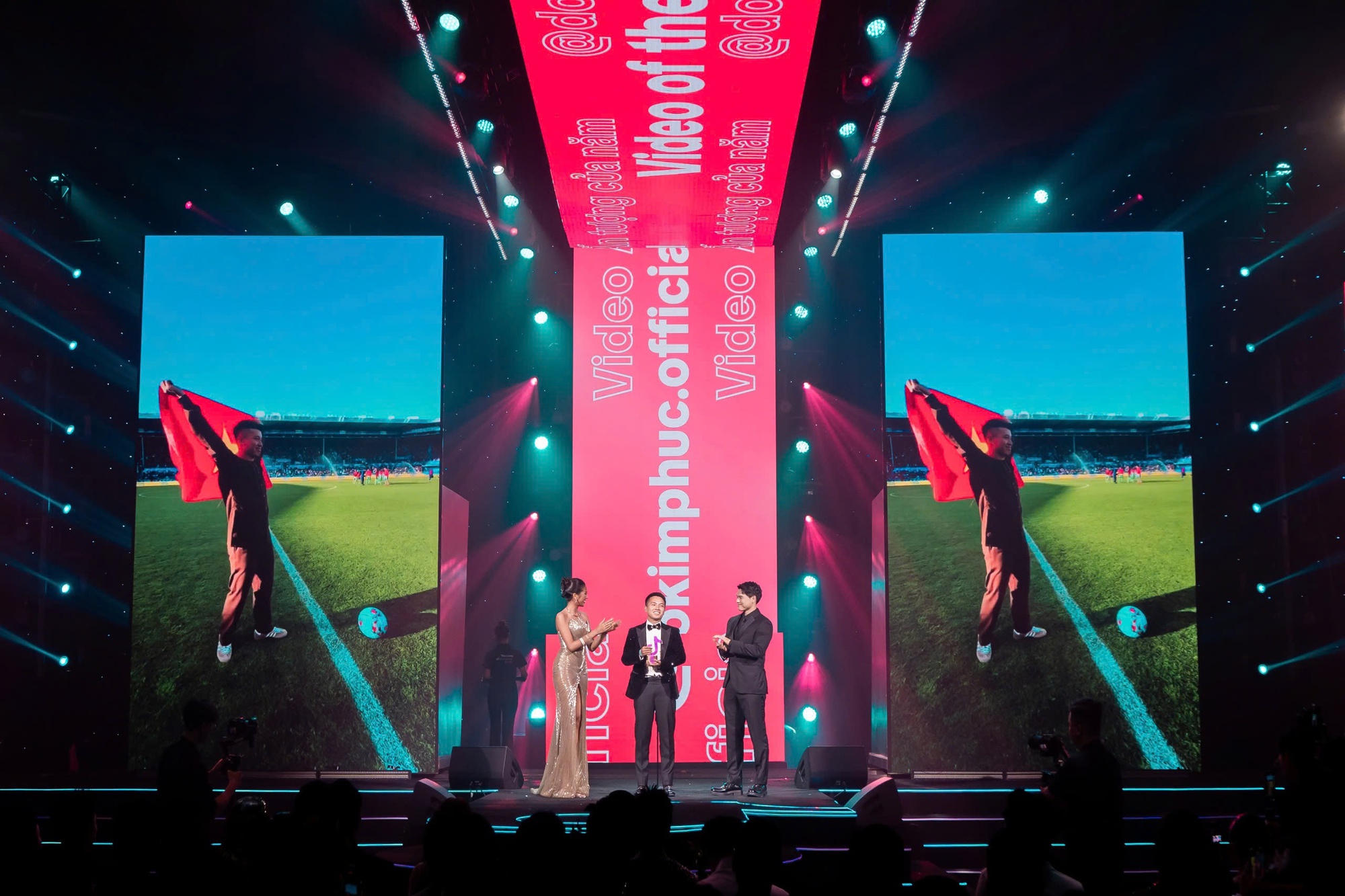 TikTok Awards Việt Nam 2024: Mở ra tương lai sáng tạo từ những dấu ấn đầy cảm hứng của hiện tại- Ảnh 6. TikTok Awards Việt Nam 2024: Mở ra tương lai sáng tạo từ những dấu ấn đầy cảm hứng của hiện tại- Ảnh 6.