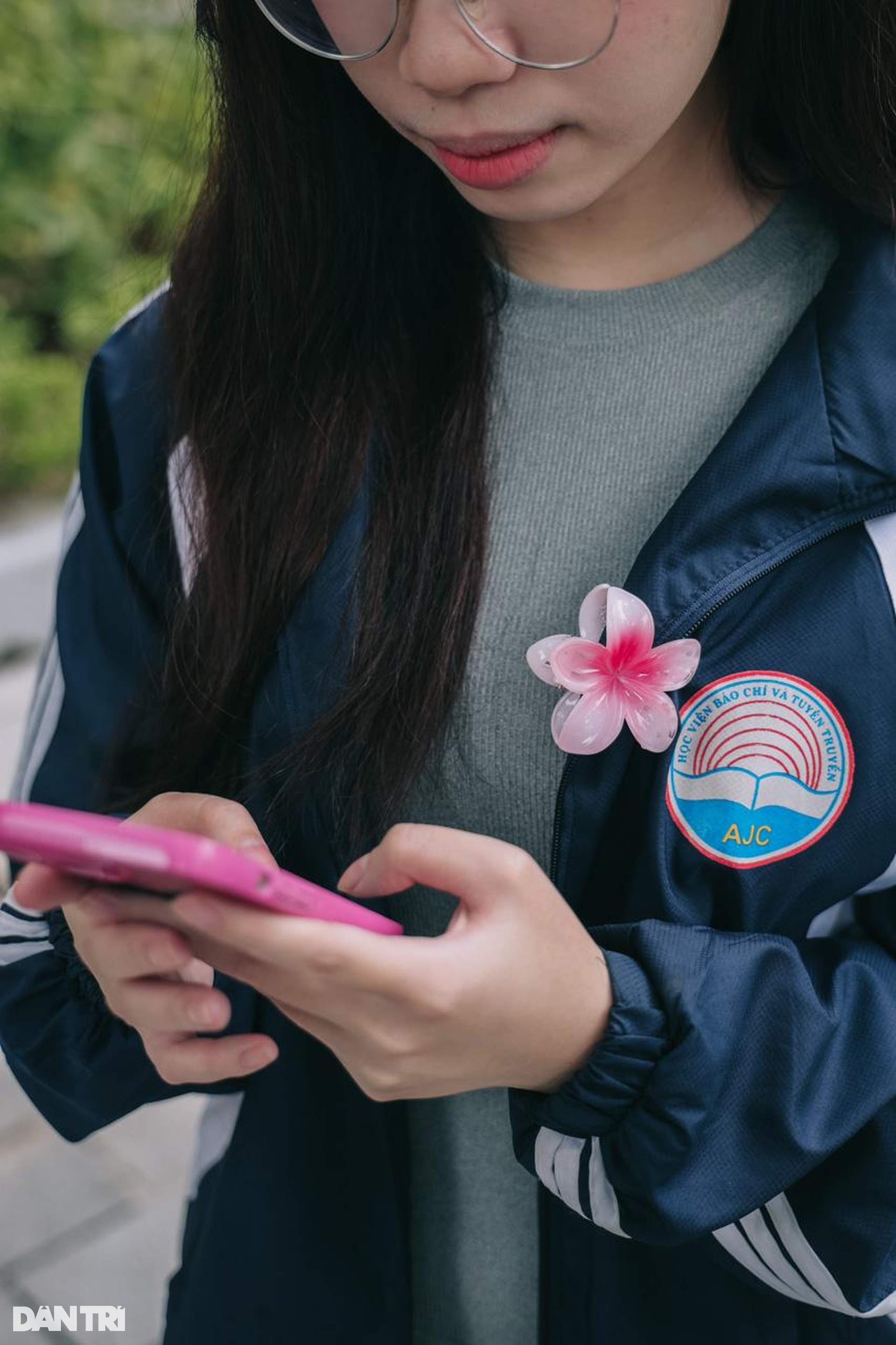 Thời trang đến trường của gen Z ở Hà Nội: Chất nhưng kín đáo, trẻ trung - 10 Thời trang đến trường của gen Z ở Hà Nội: Chất nhưng kín đáo, trẻ trung - 10