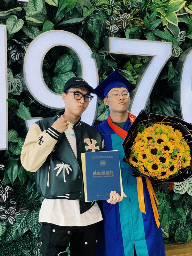 HURRYKNG bị bạn gái "bóc phốt", netizen thắc mắc: Được làm đúng nghề nhưng lạ quá ảnh 2