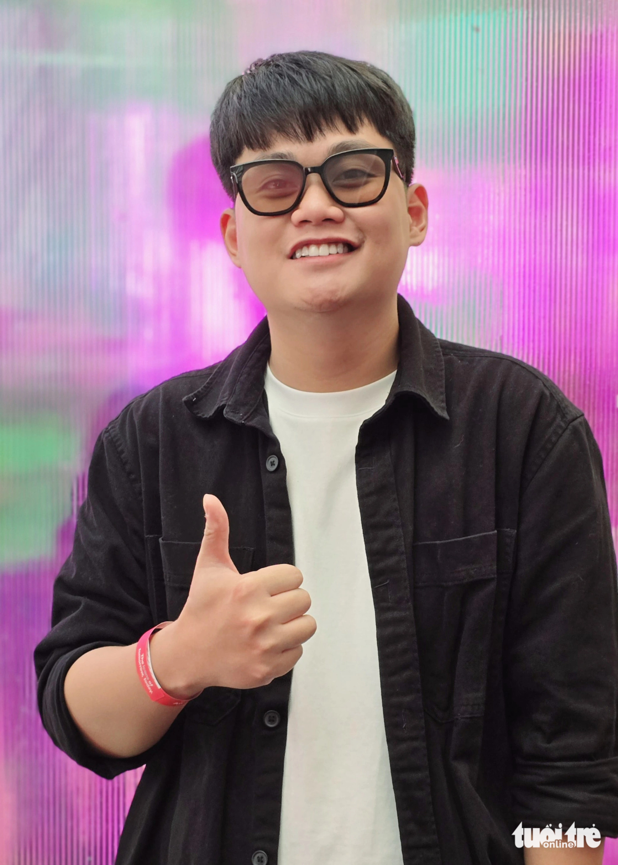 TikTok - Ảnh 1. TikTok - Ảnh 2.