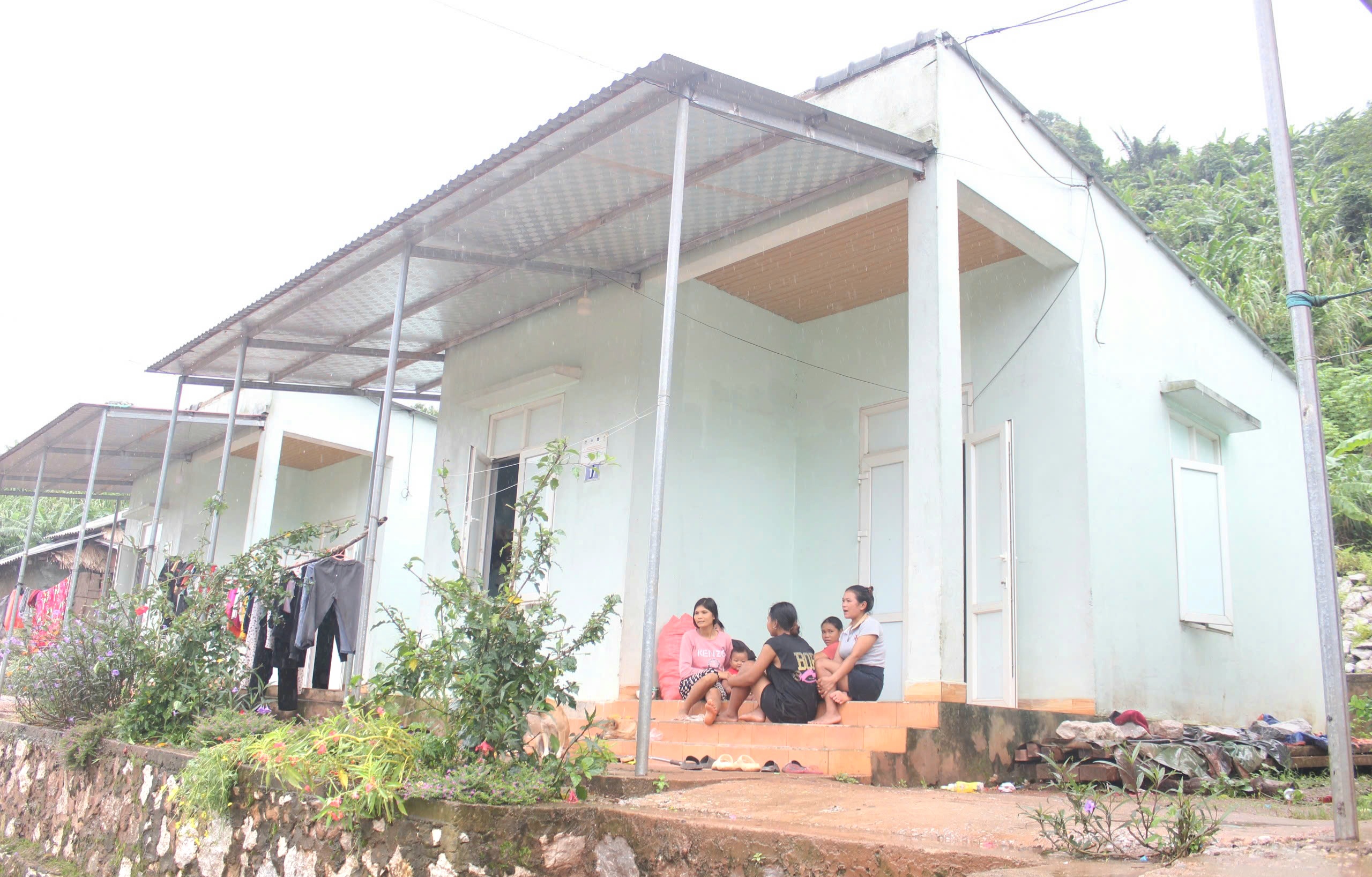 Người Chức ở Quảng Bình an cư trên cổng trời Cha Lo - Ảnh 3.