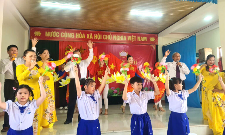 Rộn ràng “Ngày hội Đại đoàn kết toàn dân tộc”