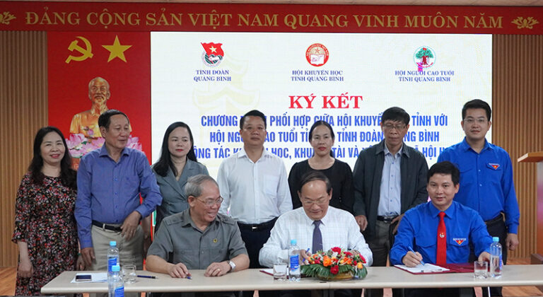 Đẩy mạnh công tác khuyến học, khuyến tài