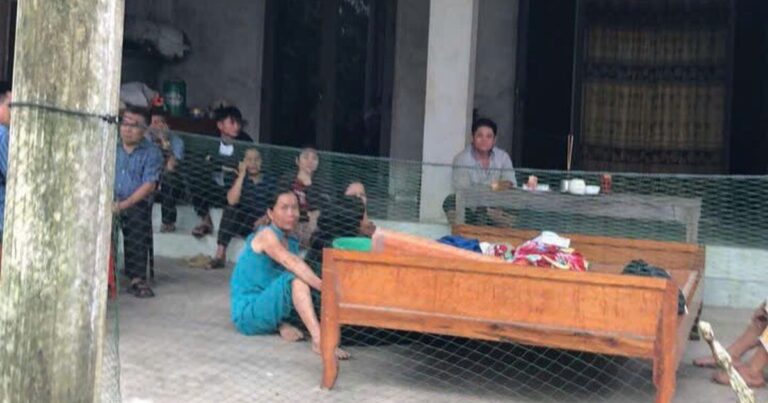 Cháu bé 1 tuổi tử vong dưới hồ nuôi cá