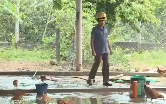 Người dân Quảng Bình chật vật khắc phục hậu quả sau lũ - Ảnh 1. Người dân Quảng Bình chật vật khắc phục hậu quả sau lũ - Ảnh 1.