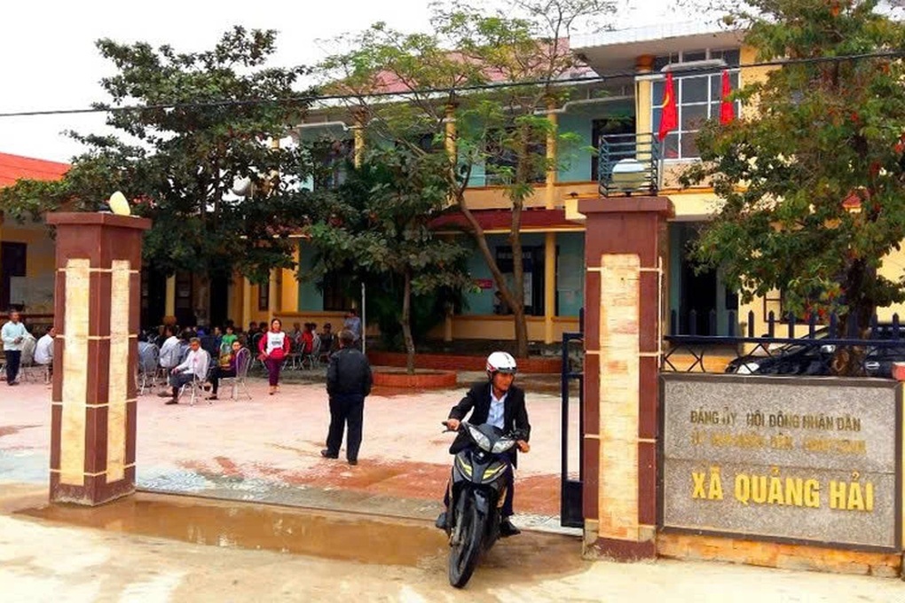 Bị tố đi nhà nghỉ trong giờ hành chính, Chủ tịch xã ở Quảng Bình nói gì? - 2 Bị tố đi nhà nghỉ trong giờ hành chính, Chủ tịch xã ở Quảng Bình nói gì? - 2