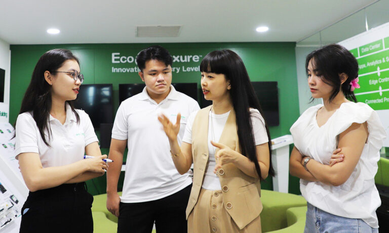 Doanh nghiệp tìm cách thích nghi với Gen Z