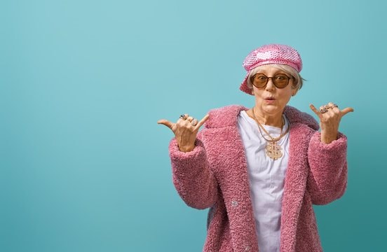 Google thành đồ cổ, giới trẻ dùng TikTok, ChatGPT để tìm kiếm: Cuộc soán ngôi ngành quảng cáo trực tuyến đang bắt đầu với nỗi đau của Big Tech 2 nghìn tỷ USD- Ảnh 2. Google thành đồ cổ, giới trẻ dùng TikTok, ChatGPT để tìm kiếm: Cuộc soán ngôi ngành quảng cáo trực tuyến đang bắt đầu với nỗi đau của Big Tech 2 nghìn tỷ USD- Ảnh 2.