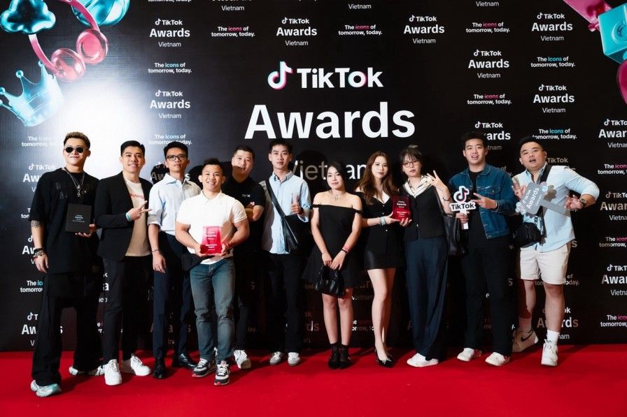 VITAMIN Group đoạt giải Content Parner of the Year tại TikTok Awards Việt Nam 2024