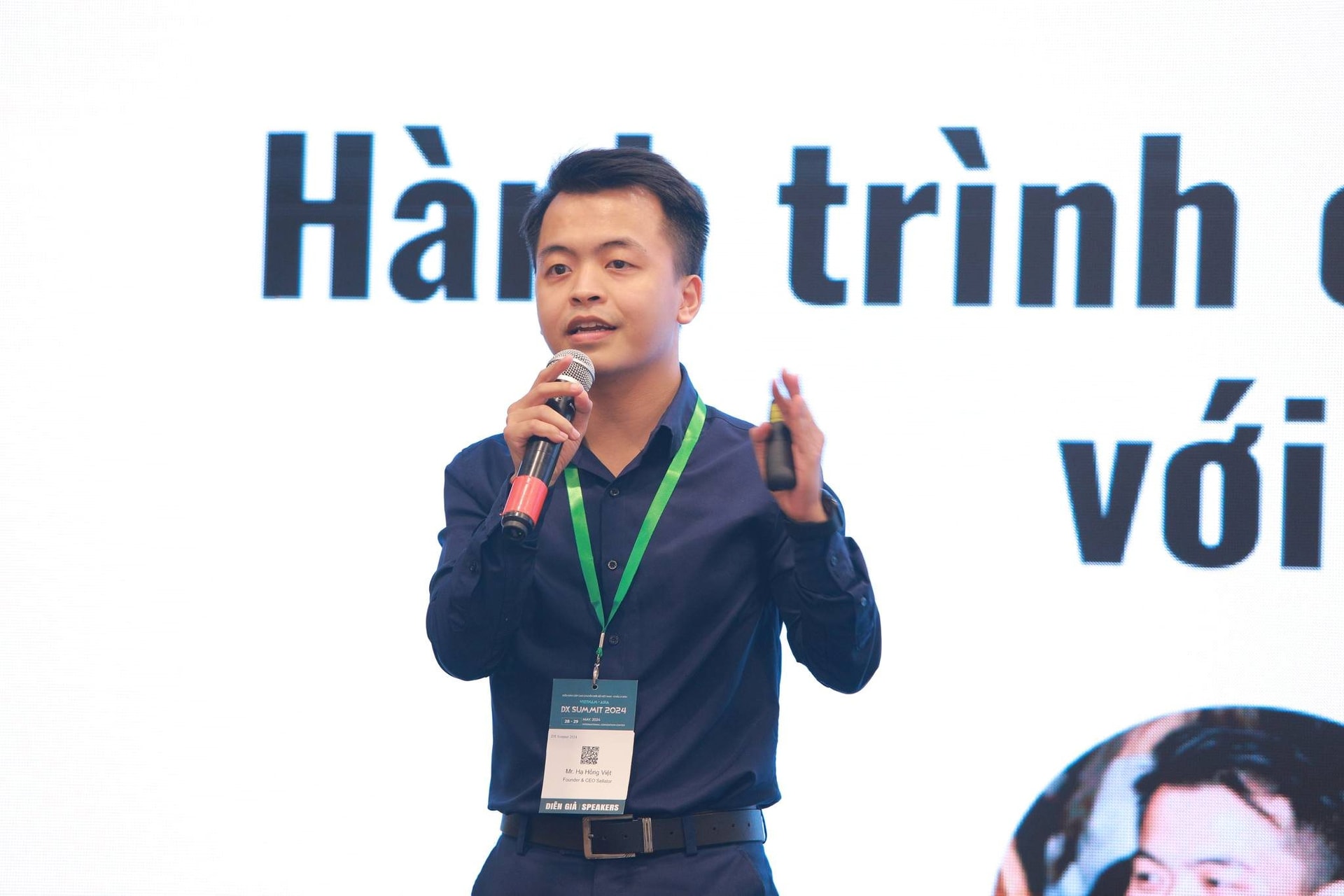 Chuyên gia truyền thông cũng tranh cãi về Lê Tuấn Khang: Người nói 'hay và hên gấp 10 lần người thường', người lại nghi vấn 'TikTok thao túng'- Ảnh 4. Chuyên gia truyền thông cũng tranh cãi về Lê Tuấn Khang: Người nói 'hay và hên gấp 10 lần người thường', người lại nghi vấn 'TikTok thao túng'- Ảnh 4.