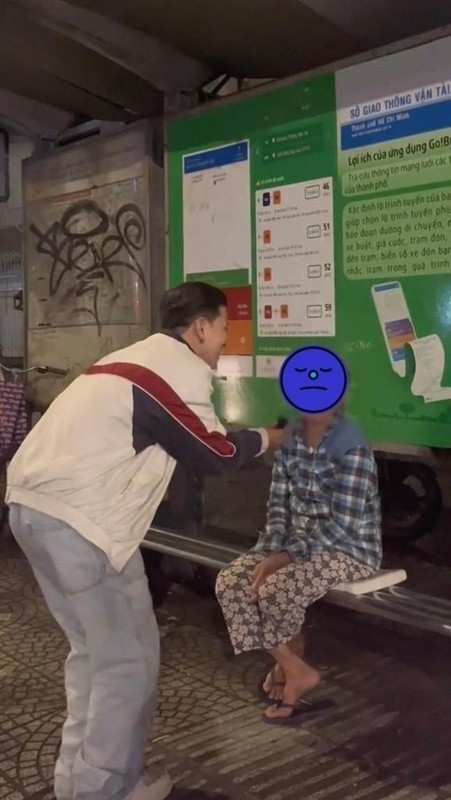 Những lần TikToker Nờ Ô Nô làm nội dung “rác”, netizen đòi tẩy chay - Hình 2 Nhung lan TikToker No O No lam noi dung “rac”, netizen doi tay chay-Hinh-2