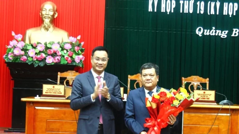 Đồng chí Trần Phong được bầu làm Chủ tịch Ủy ban nhân dân tỉnh Quảng Bình