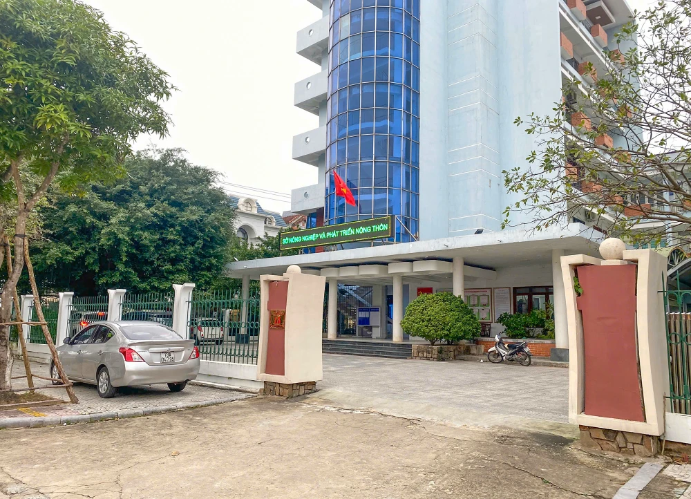 Sở Nông nghiệp và Phát triển nông thôn dự kiến sẽ hợp nhất với Sở Tài nguyên và Môi trường Quảng Bình. Ảnh: B.THIÊN Quảng Bình khẩn trương xây dựng đề án sáp nhập, nhiều sở ngành giải thể