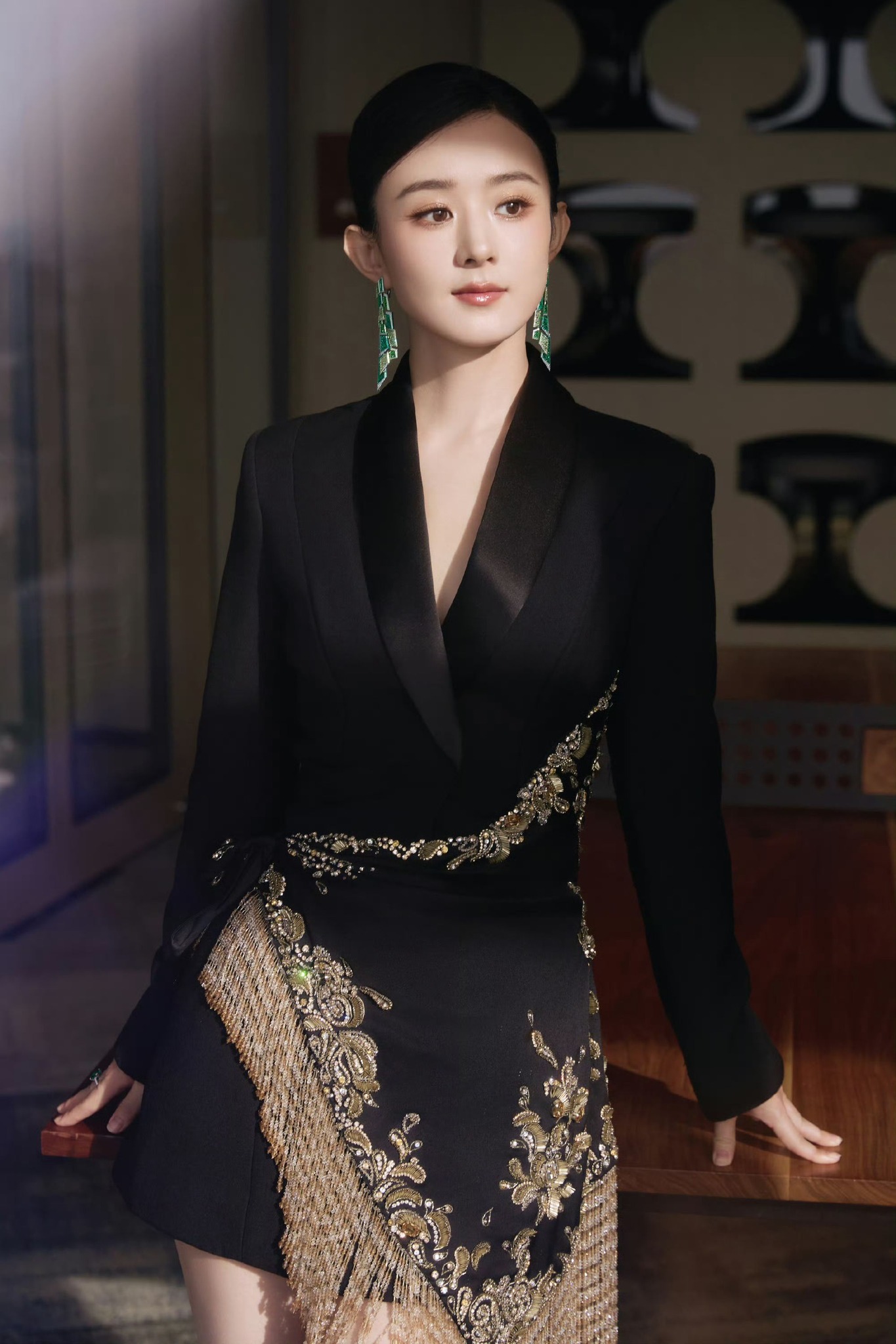 Triệu Lệ Dĩnh bị xứ tỷ dân chê, netizen Việt liền bênh ngay- Ảnh 9.