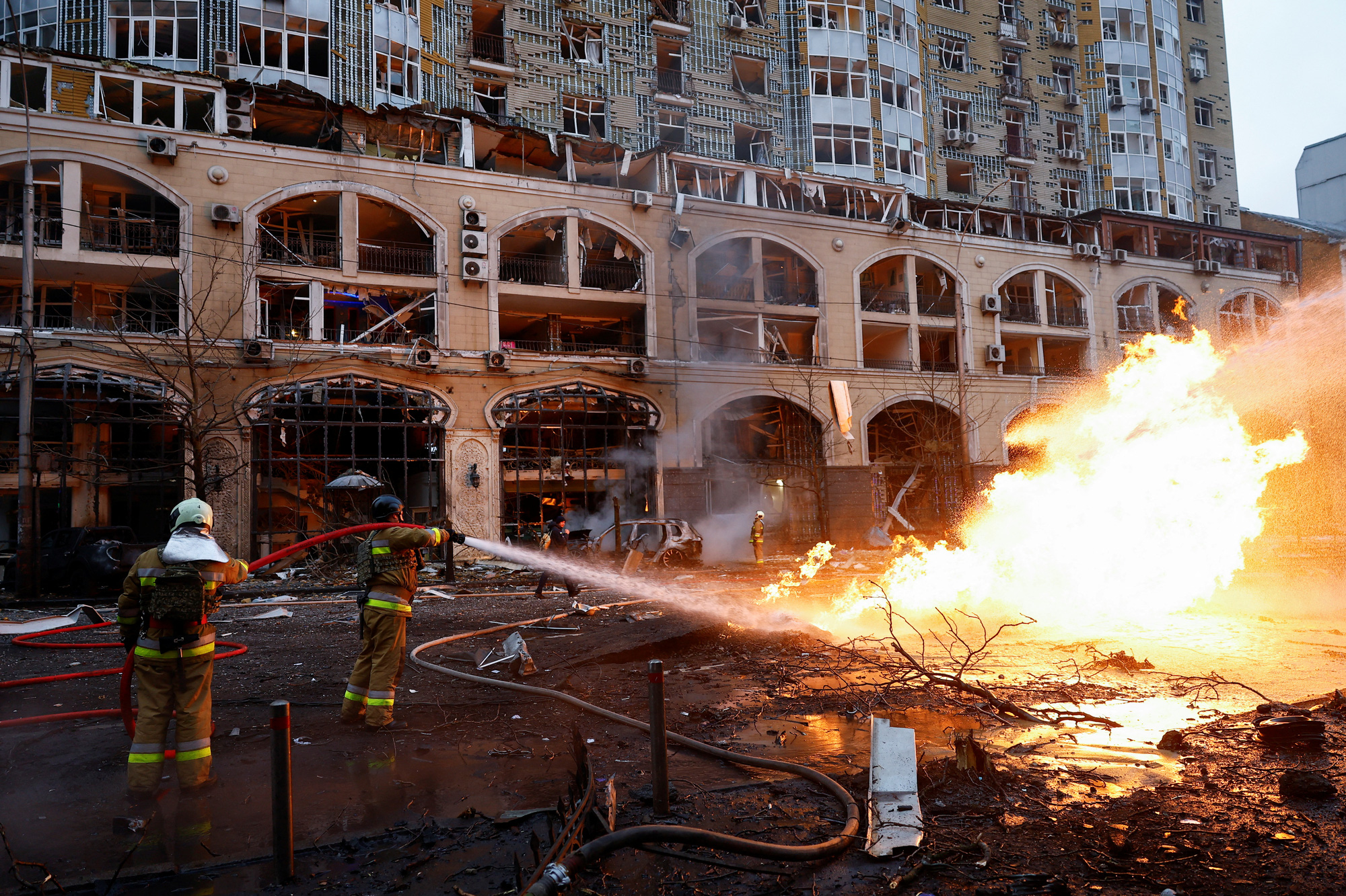Tin tức thế giới 23-12: Ông Trump đòi "lấy lại" kênh đào Panama, muốn giữ lại TikTok - Ảnh 4.