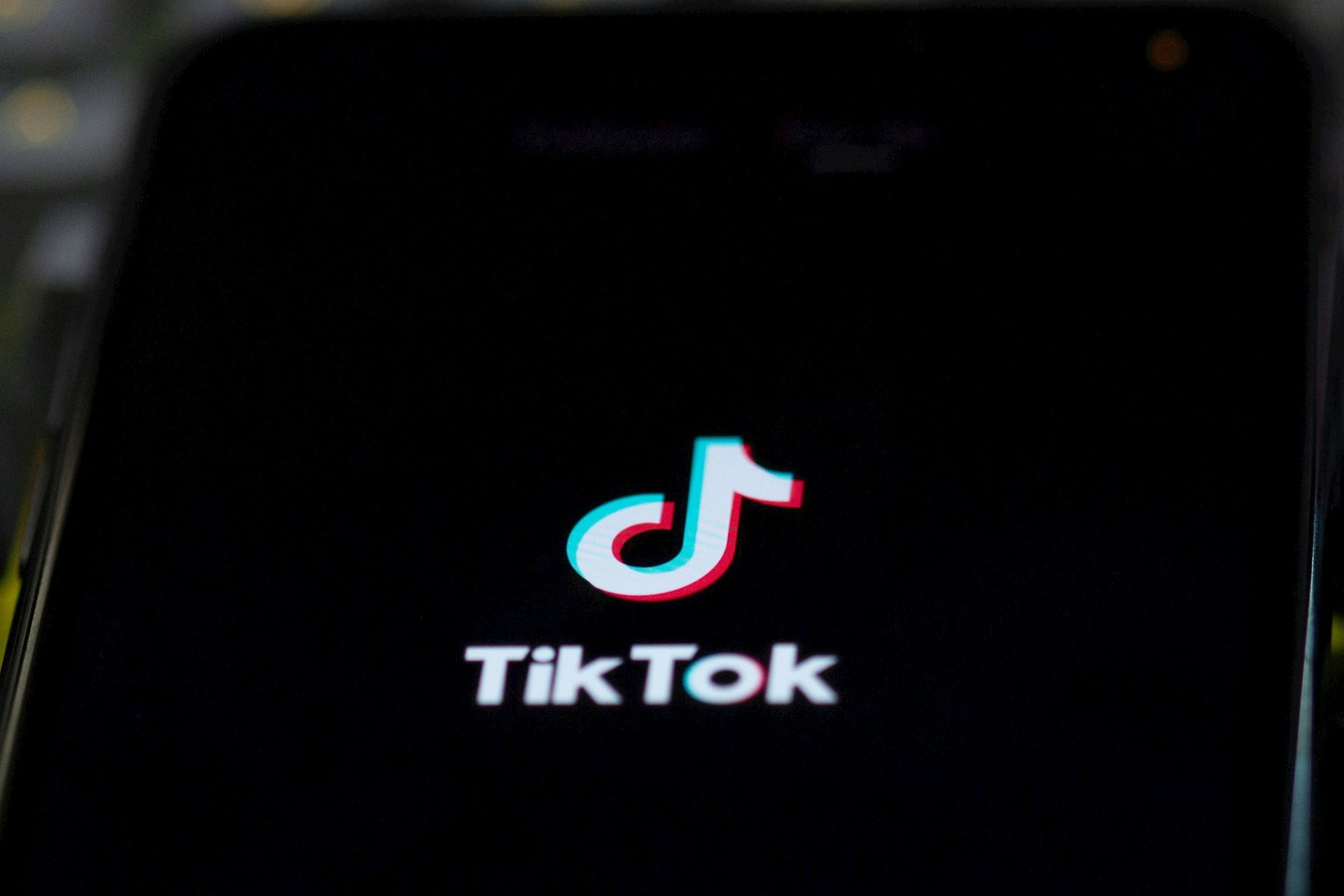 anh-minh-hoa-tiktok.jpg
