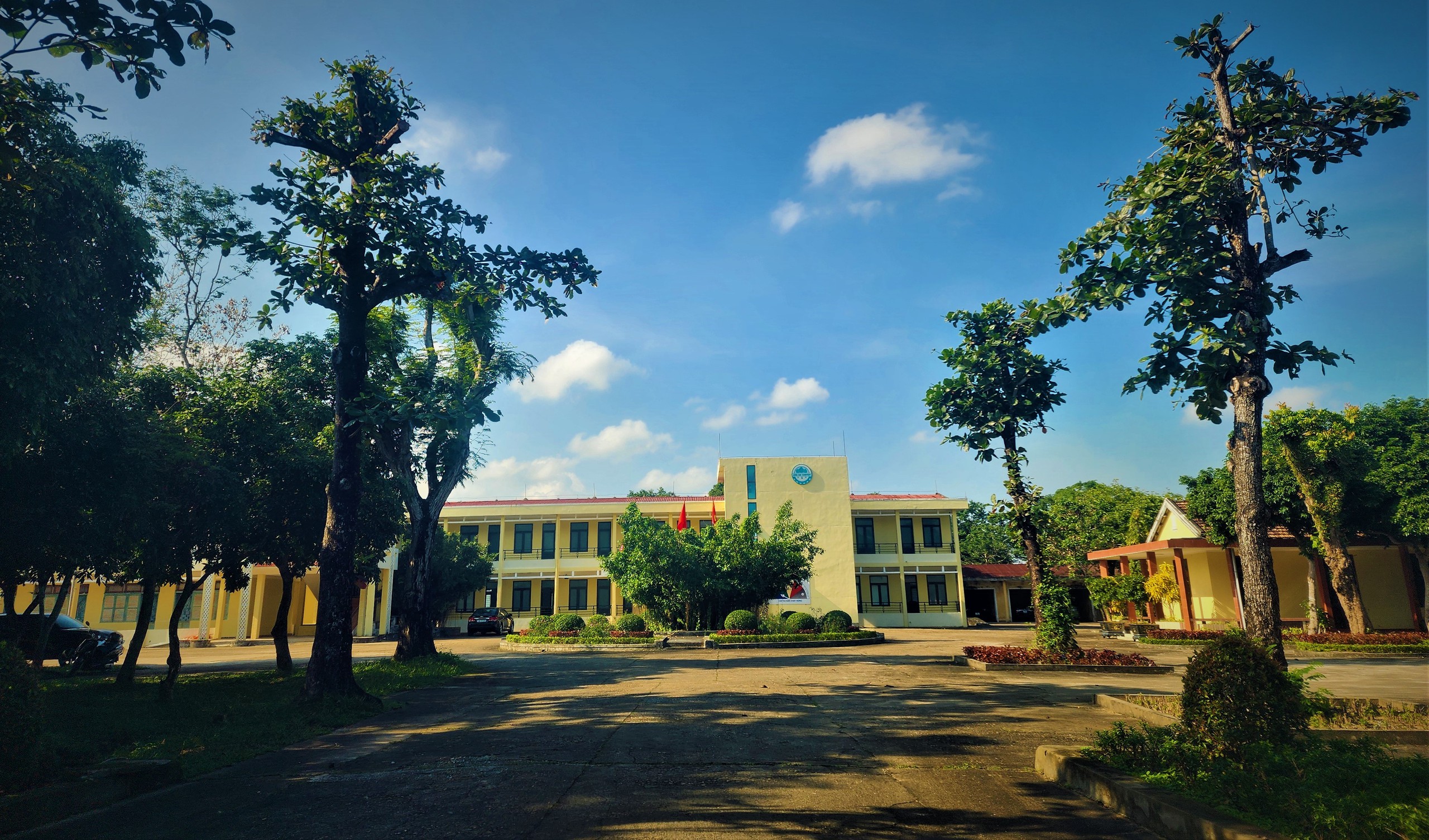 Bất ngờ hủy gói thầu vụ 