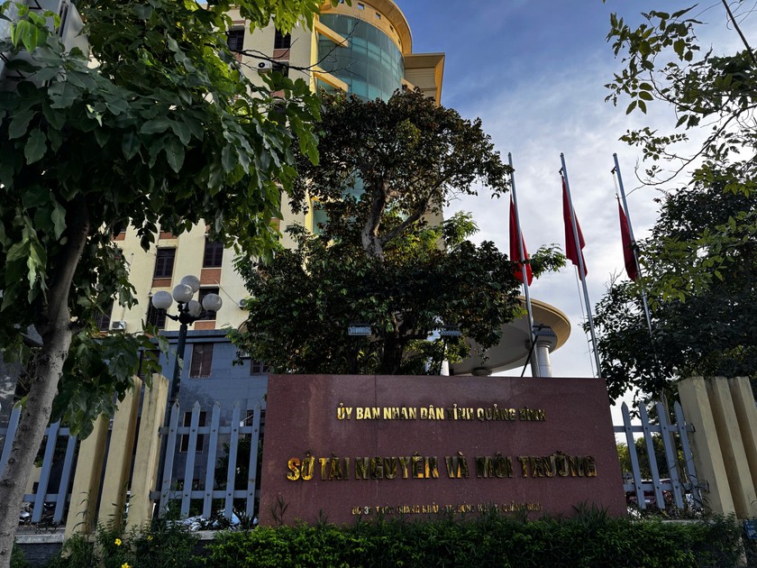 Theo định hướng, Sở Tài nguyên và Môi trường và Sở Nông nghiệp và Phát triển nông thôn sẽ được hợp nhất. Theo định hướng, Sở Tài nguyên và Môi trường và Sở Nông nghiệp và Phát triển nông thôn sẽ được hợp nhất.