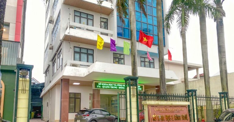 Quảng Bình yêu cầu các sở ngành khẩn trương gửi đề án sáp nhập