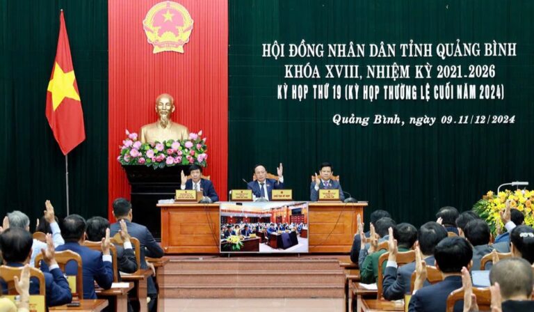 HĐND tỉnh Quảng Bình thông qua 31 nghị quyết quan trọng