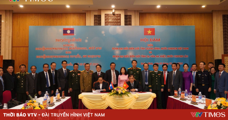 Tỉnh Quảng Bình hợp tác bảo vệ biên giới với tỉnh Savannakhet (Lào)