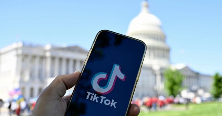 Ngày đen tối: TikTok chuẩn bị kế hoạch ngừng hoạt động