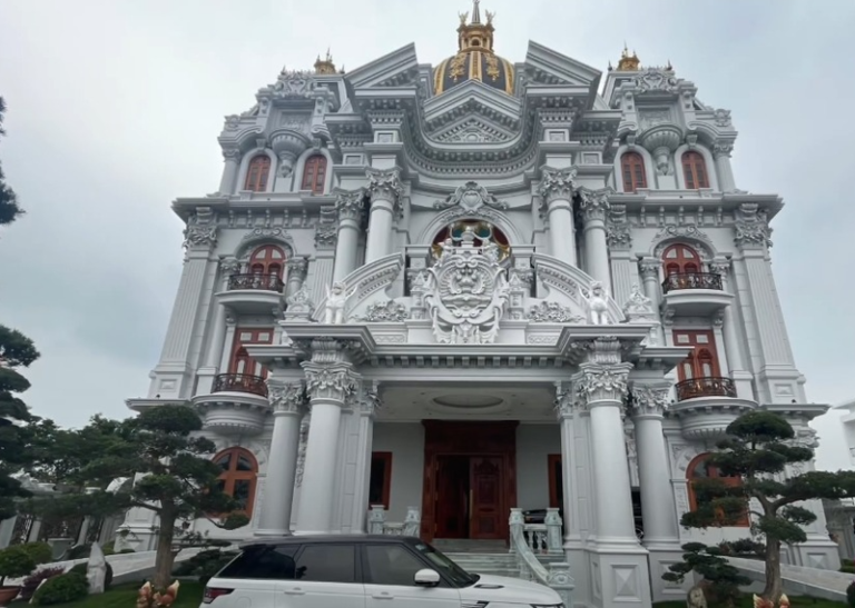 Tòa lâu đài Hải Dương gây sốt netizen nói Vua chúa chỉ đến thế