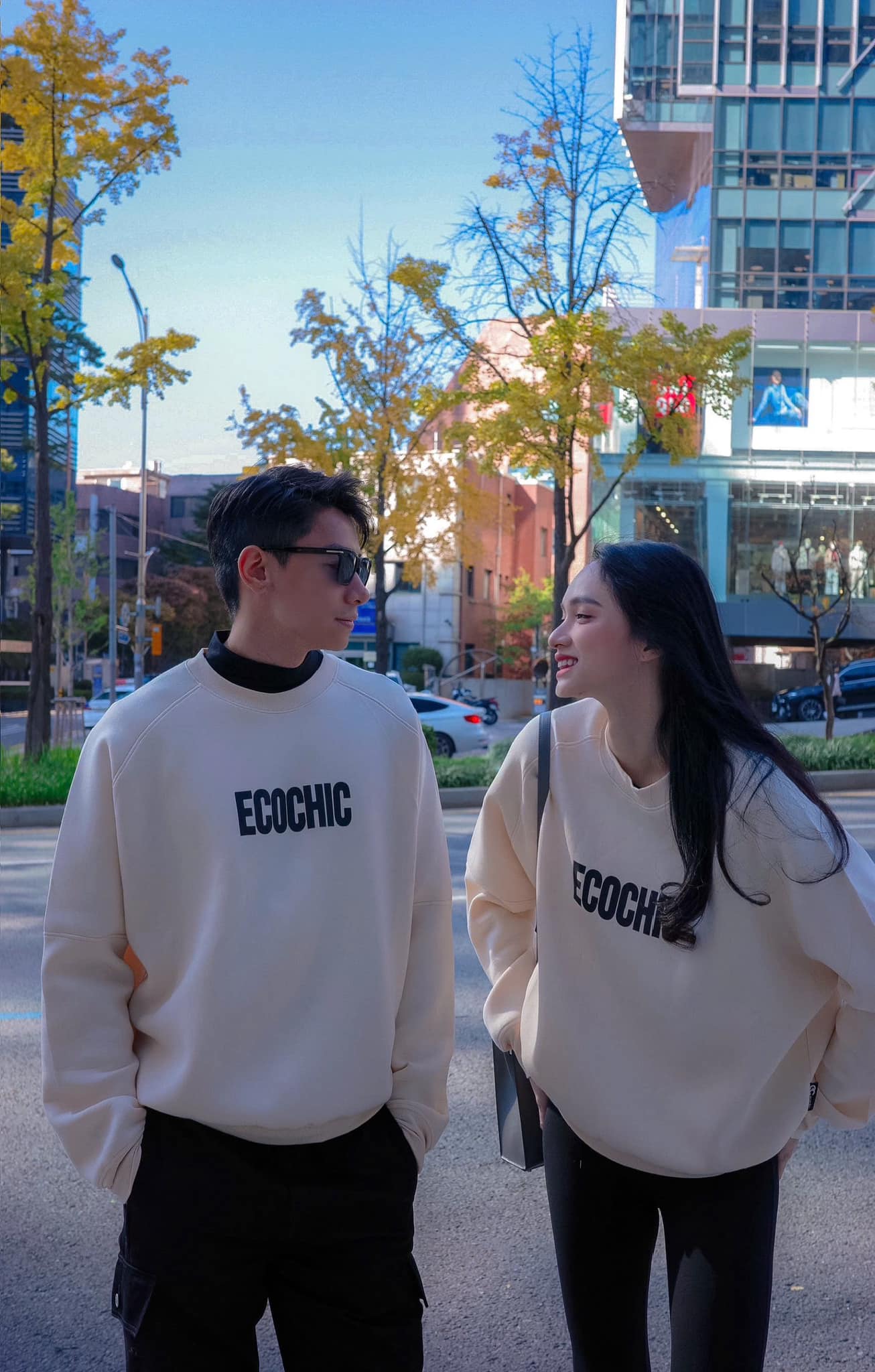 Hoa hậu Vbiz công khai ảnh hẹn hò bạn trai hot boy kém tuổi, netizen 'chấm hóng' tin hỷ - 7