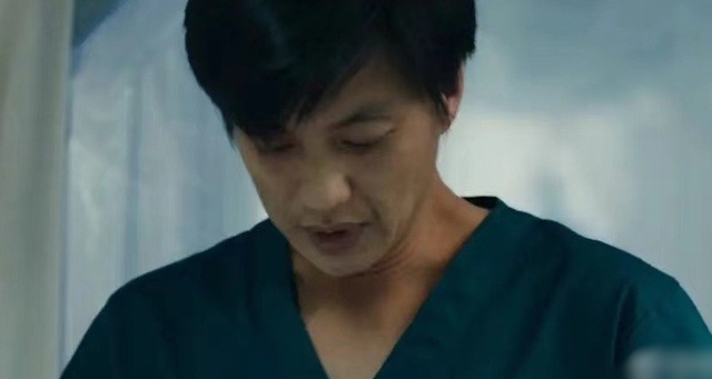 2025 rồi mà vẫn còn phim dở đến mức chỉ bán được 4 vé, netizen mỉa mai "ghét bản thân lắm mới đi xem"- Ảnh 5.