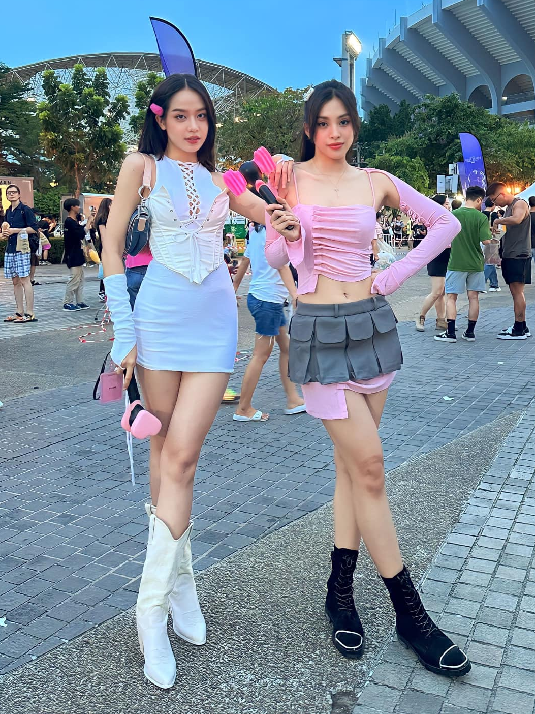 Tình tin đồn của SOOBIN tự nhận đẹp ngang ngửa Hoa hậu Tiểu Vy, netizen ồ ạt gật đầu- Ảnh 13. Tình tin đồn của SOOBIN tự nhận đẹp ngang ngửa Hoa hậu Tiểu Vy, netizen ồ ạt gật đầu- Ảnh 13.