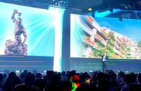 Ông Hoàng Nam Tiến chia sẻ tại một sự kiện. (Ảnh: N.Y)