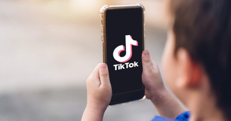 Chuyên gia tâm lý học lo ngại những tác động tiêu cực của TikTok đối với giới trẻ