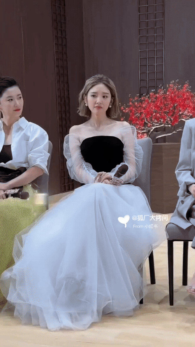 Phi tử hãm hại cả hậu cung ngoài đời phúc khí viên mãn, netizen ghen tị: Sống theo quy tắc 