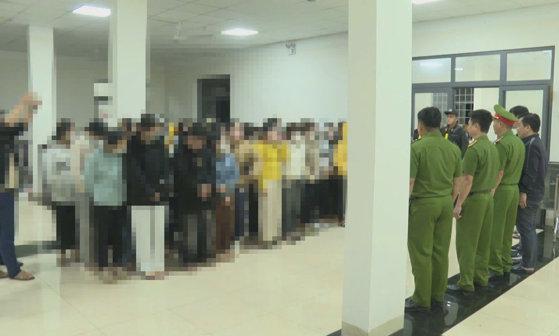 Giả danh TikTok lừa đảo, chiếm đoạt hàng ngàn tỉ đồng- Ảnh 1. Giả danh TikTok lừa đảo, chiếm đoạt hàng ngàn tỉ đồng- Ảnh 1.