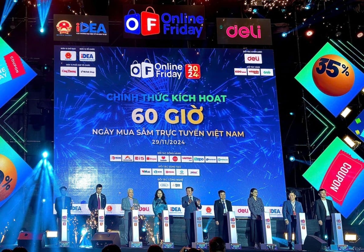 Online Friday 2024: Bùng nổ livestream, Hàng Việt lên ngôi cùng TikTok Shop.