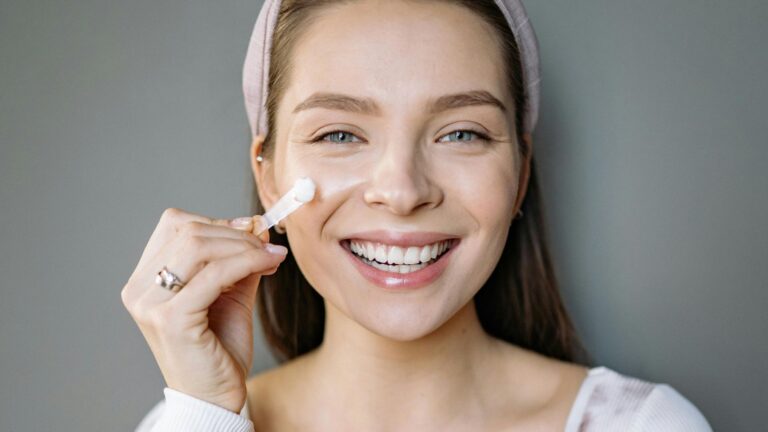 Dưỡng da bằng mỡ bò – Trào lưu làm đẹp “gây sốt” TikTok