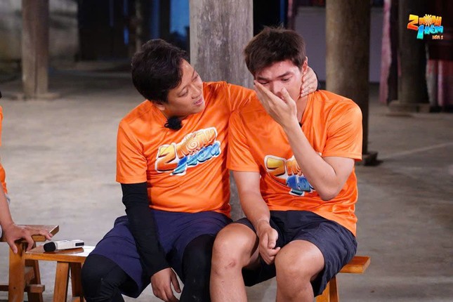 Trường Giang "lột xác" đón Tết, màn đối đáp cùng HIEUTHUHAI gây chú ý ảnh 6