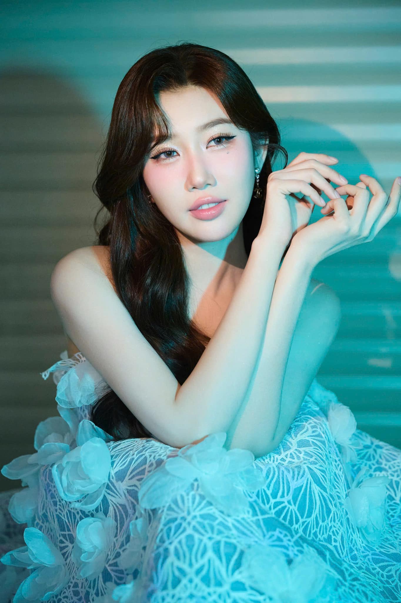 Sao nữ Việt thăng hạng visual chóng mặt, netizen đồng loạt nói như gái Hàn- Ảnh 6. Sao nữ Việt thăng hạng visual chóng mặt, netizen đồng loạt nói như gái Hàn- Ảnh 6.