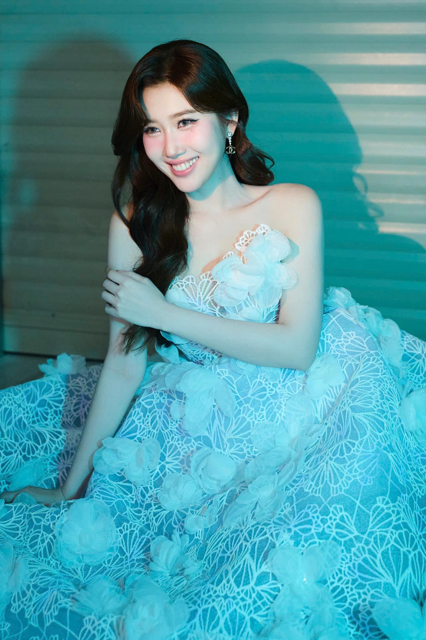 Sao nữ Việt thăng hạng visual chóng mặt, netizen đồng loạt nói như gái Hàn- Ảnh 5. Sao nữ Việt thăng hạng visual chóng mặt, netizen đồng loạt nói như gái Hàn- Ảnh 5.