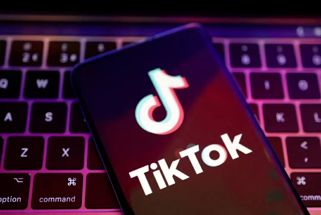 Người dùng Android tại Mỹ có thể tải Tiktok qua website. (Nguồn: Reuters) Người dùng Android tại Mỹ có thể tải Tiktok qua website. (Nguồn: Reuters)