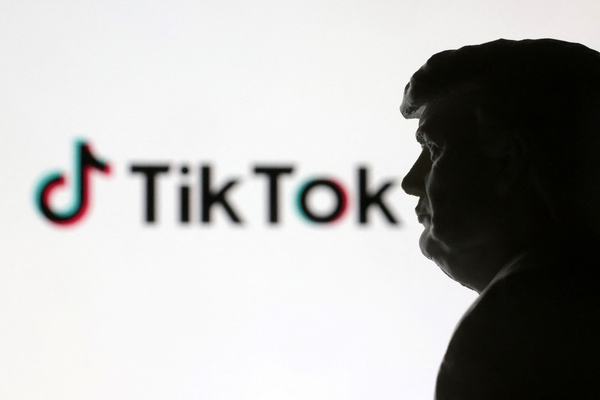 Ông Trump thành lập quỹ quốc gia có thể dùng mua lại TikTok - Ảnh 1. Ông Trump thành lập quỹ quốc gia có thể dùng mua lại TikTok - Ảnh 1.