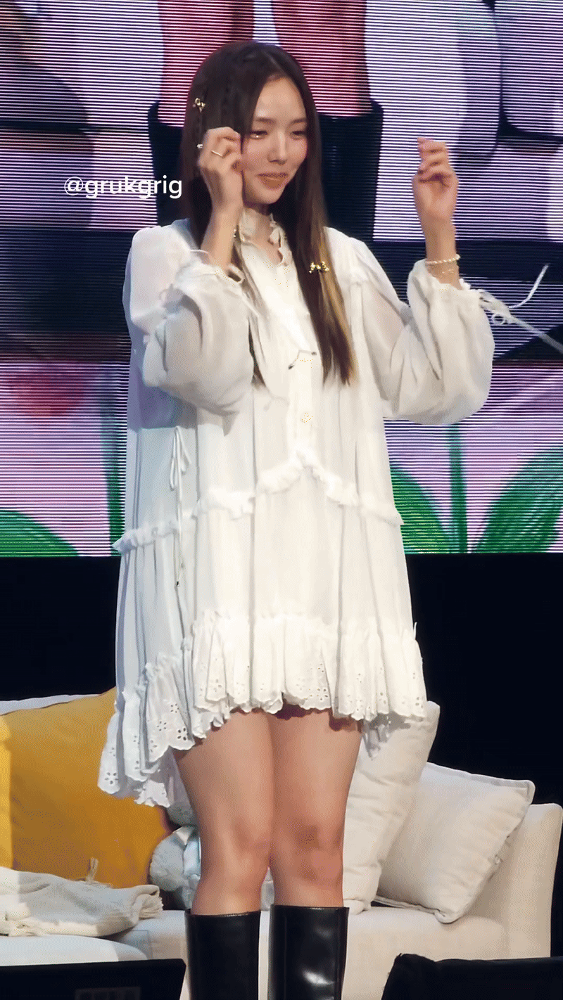 Netizen giật mình tưởng mỹ nhân đẹp nhất Hàn Quốc là chị gái Jisoo- Ảnh 2.