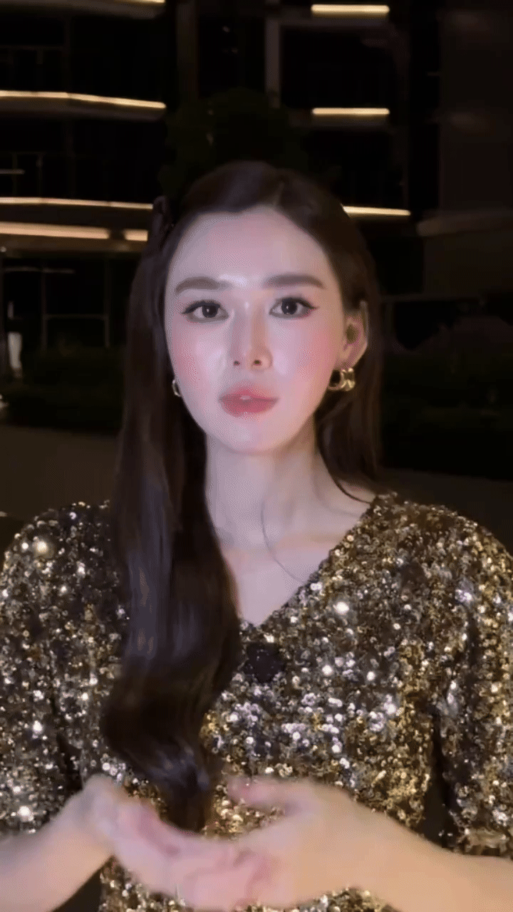 Chỉ 7 giây bắt trend, nàng dâu hào môn được netizen phong danh Han So Hee bản Việt- Ảnh 2. Chỉ 7 giây bắt trend, nàng dâu hào môn được netizen phong danh Han So Hee bản Việt- Ảnh 2.