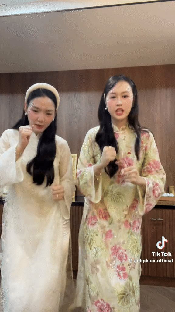 Bà xã Anh Đức ngày càng thăng hạng nhan sắc, diện đồ truyền thống lần nào cũng “đốn tim” netizen- Ảnh 5. Bà xã Anh Đức ngày càng thăng hạng nhan sắc, diện đồ truyền thống lần nào cũng “đốn tim” netizen- Ảnh 5.