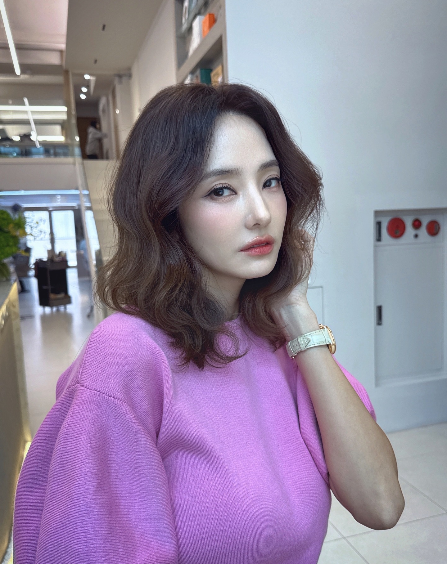 45 tuổi mà như gái đôi mươi: Han Chae Young khiến netizen hoang mang vì quá đẹp- Ảnh 1. 45 tuổi mà như gái đôi mươi: Han Chae Young khiến netizen hoang mang vì quá đẹp- Ảnh 1.
