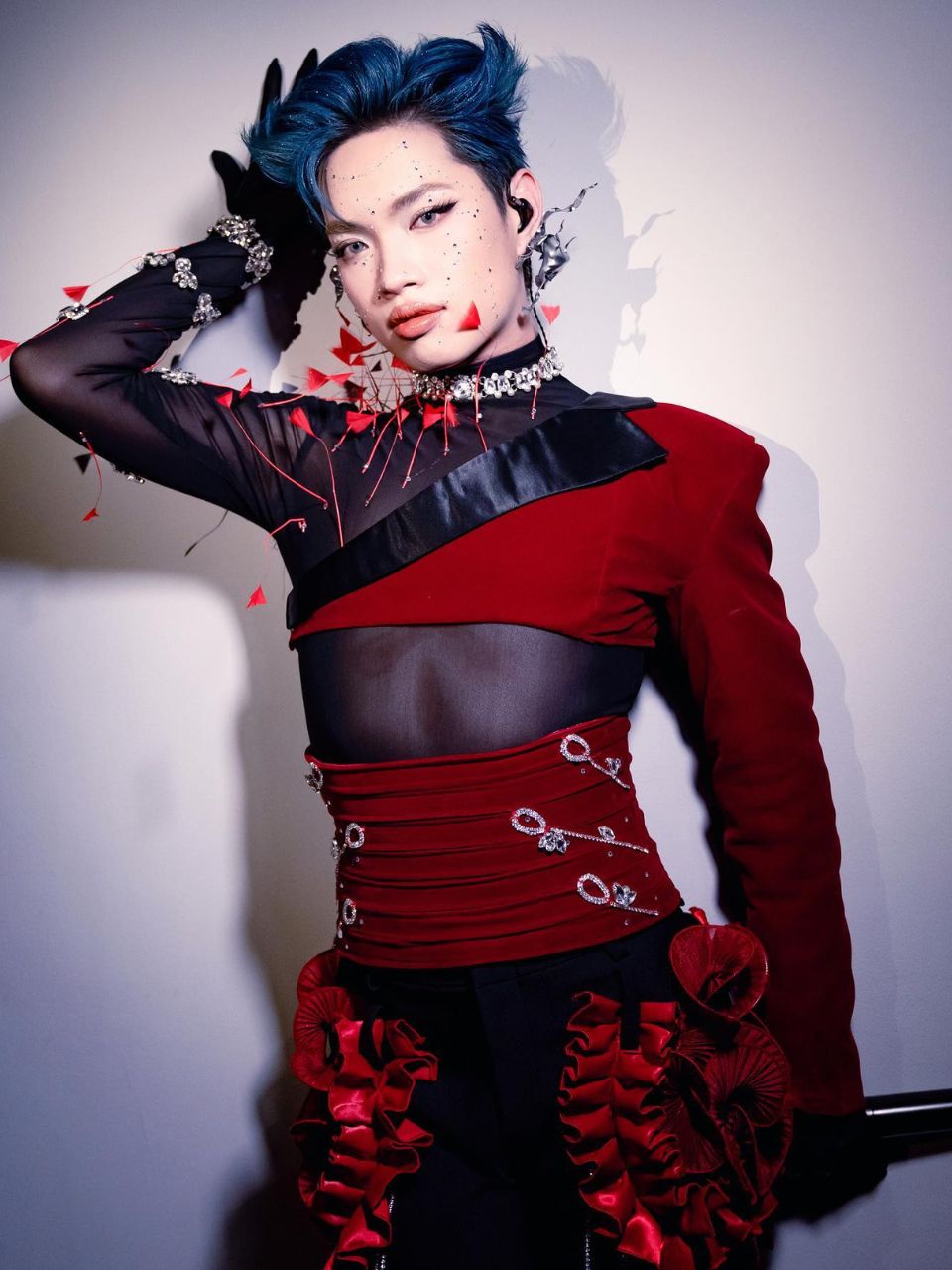Nữ rapper “chiến” nhất Vbiz khiến netizen liên tưởng đến Lưu Diệc Phi, tag hẳn HIEUTHUHAI yêu cầu làm 1 thứ- Ảnh 4. Nữ rapper “chiến” nhất Vbiz khiến netizen liên tưởng đến Lưu Diệc Phi, tag hẳn HIEUTHUHAI yêu cầu làm 1 thứ- Ảnh 4.