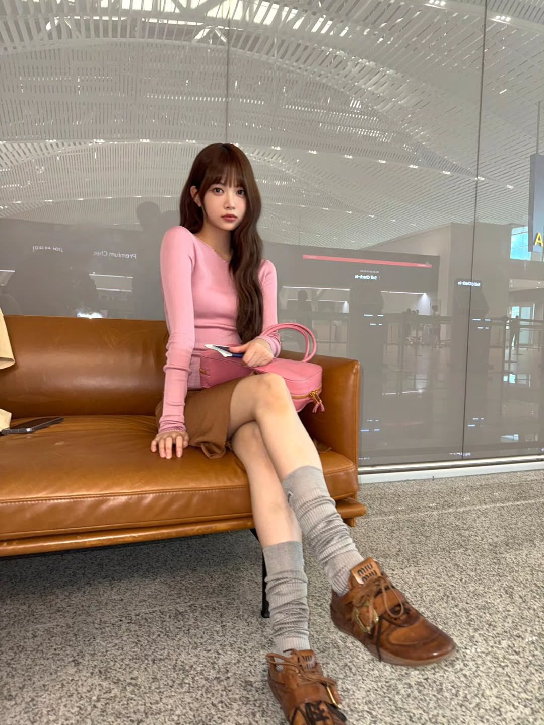 Xuất hiện bản sao của “công chúa điệu nhất Kpop”, netizen bênh hết lời- Ảnh 5. Xuất hiện bản sao của “công chúa điệu nhất Kpop”, netizen bênh hết lời- Ảnh 5.