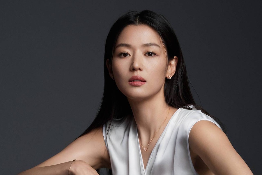 Netizen xứ Trung gọi tên 6 nữ minh tinh Hàn Quốc bị ghét nhất: Jun Ji Hyun bất ngờ đứng thứ 2, vị trí số 1 không ai tranh cãi- Ảnh 2. Netizen xứ Trung gọi tên 6 nữ minh tinh Hàn Quốc bị ghét nhất: Jun Ji Hyun bất ngờ đứng thứ 2, vị trí số 1 không ai tranh cãi- Ảnh 2.
