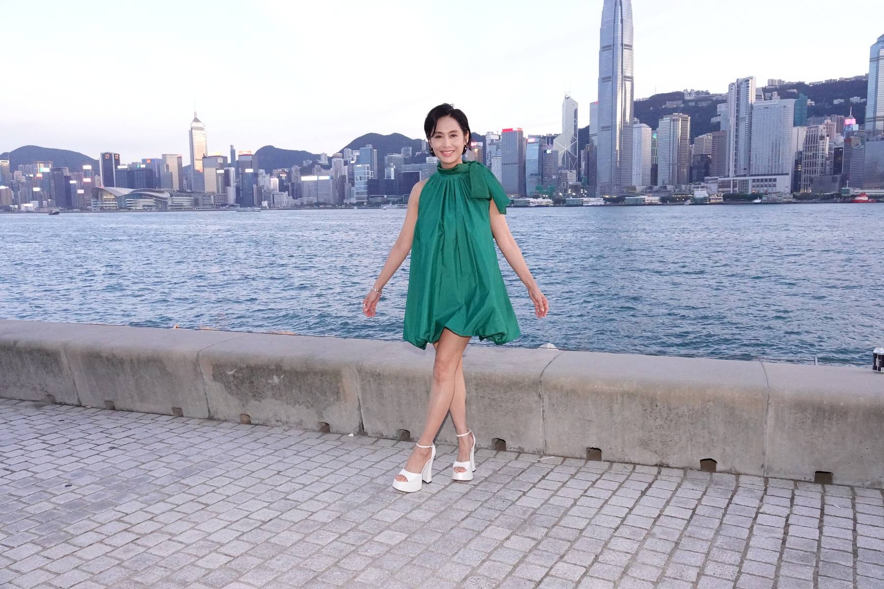 Nhìn bộ hình mới của Chu Ân khiến netizen Nhìn bộ hình mới của Chu Ân khiến netizen